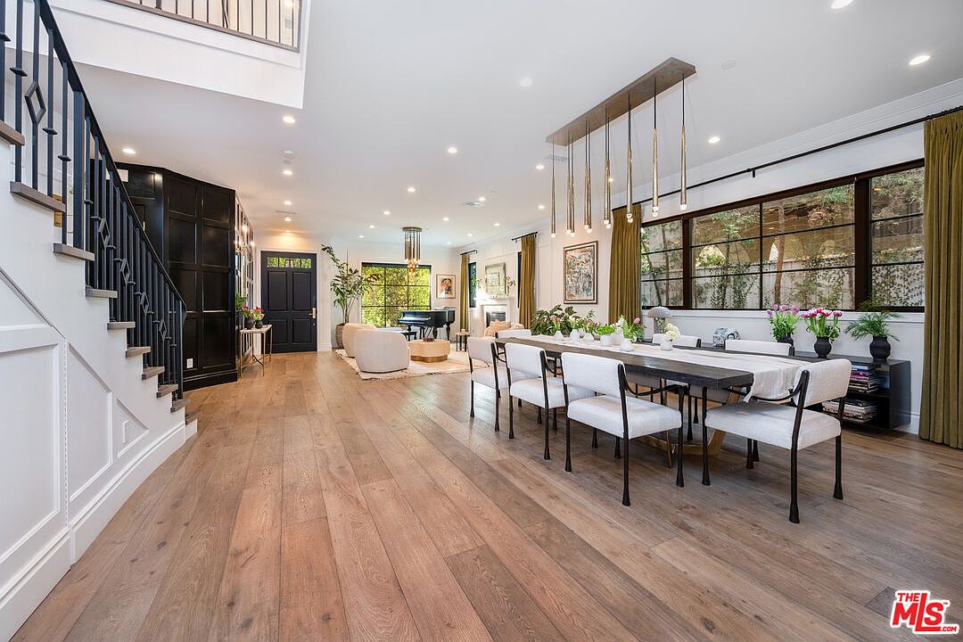 320 N Alta Vista Blvd — photo 8