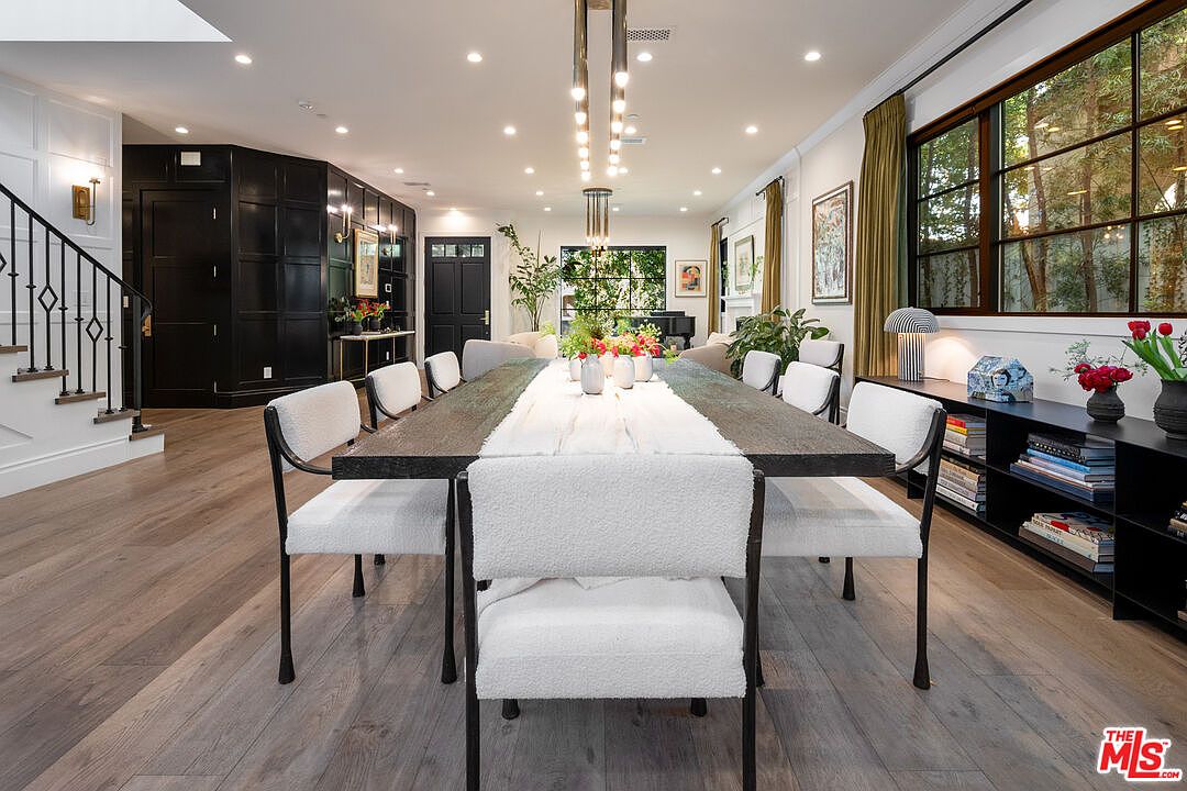 320 N Alta Vista Blvd — photo 10