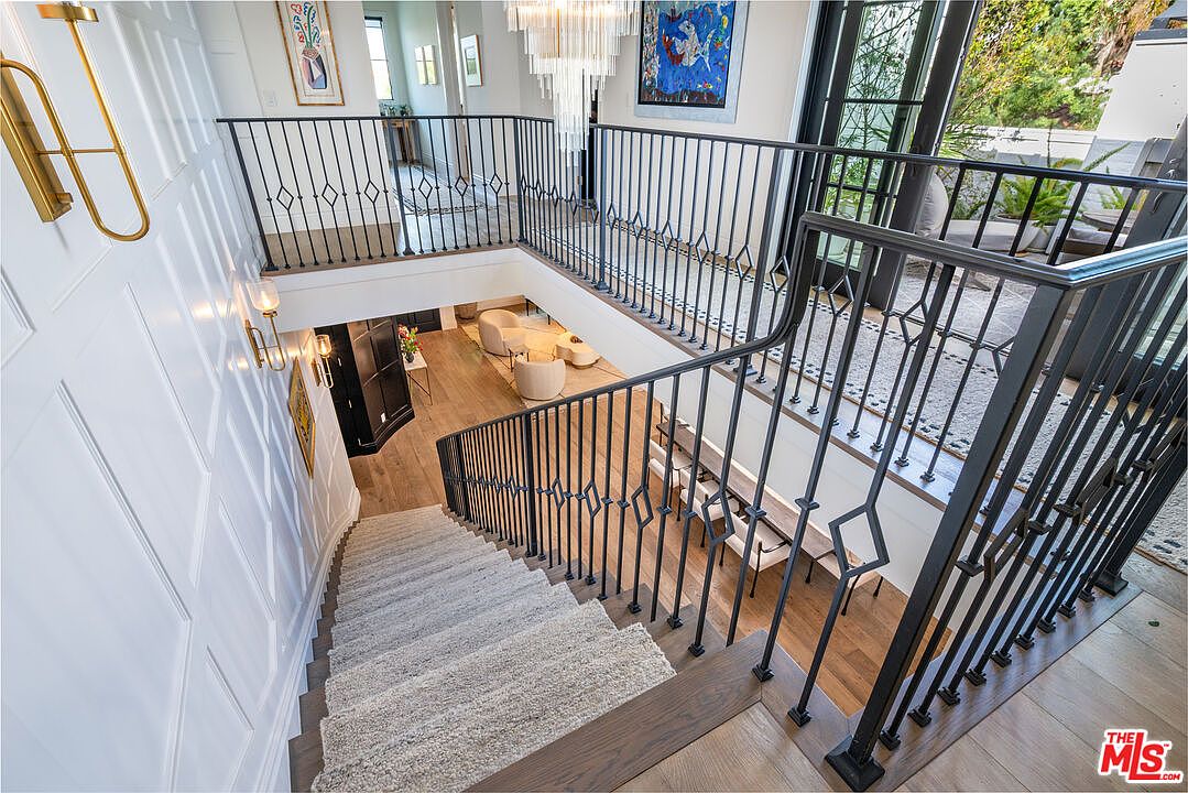 320 N Alta Vista Blvd — photo 47