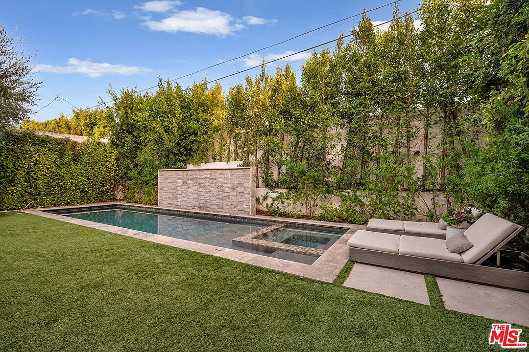 320 N Alta Vista Blvd — photo 68